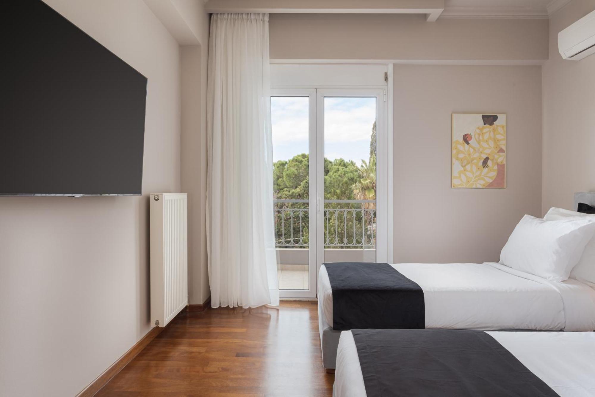 Athenian Grand Riviera Villa *